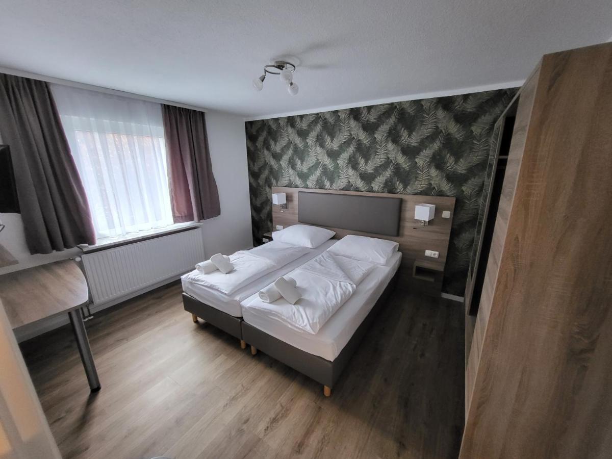 Hotel Dea Soltau Bagian luar foto